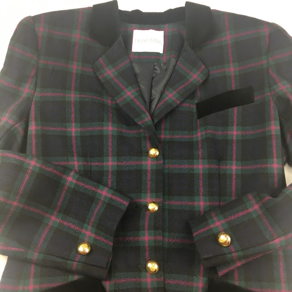 Doncaster Women's Plaid Blazer Gold Buttons